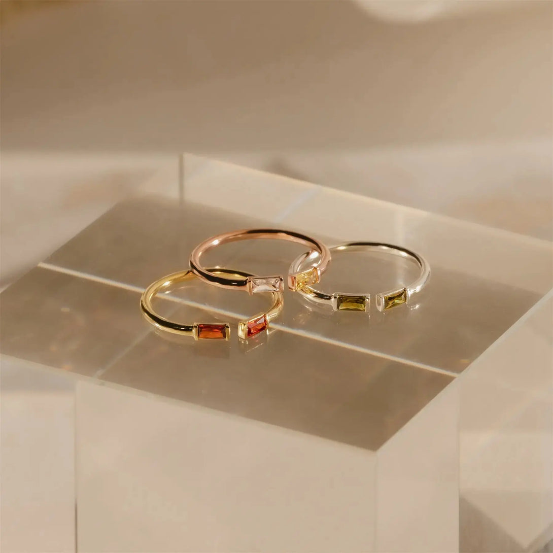LOVCIA Radiant Reverie Zodiac-Inspired December Birthstone Ring