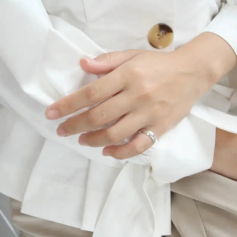 LOVCIA Minimalist Geometry 925 Sterling Silver Adjustable Tail Ring