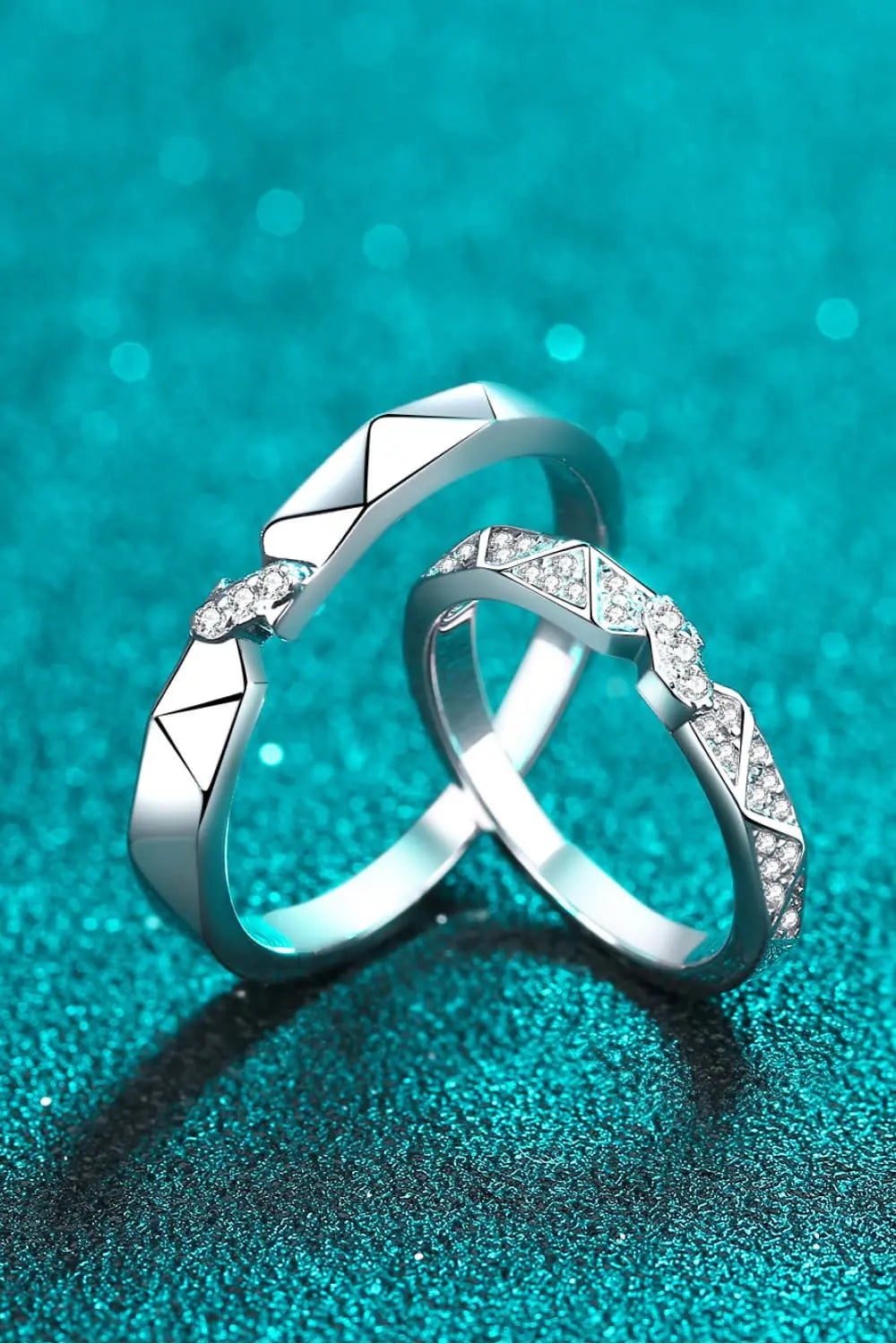 LOVCIA Moissanite Minimalist Rhodium-Plated Ring