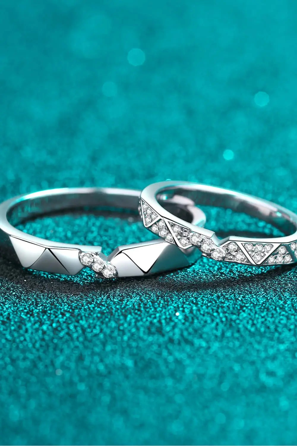 LOVCIA Moissanite Minimalist Rhodium-Plated Ring