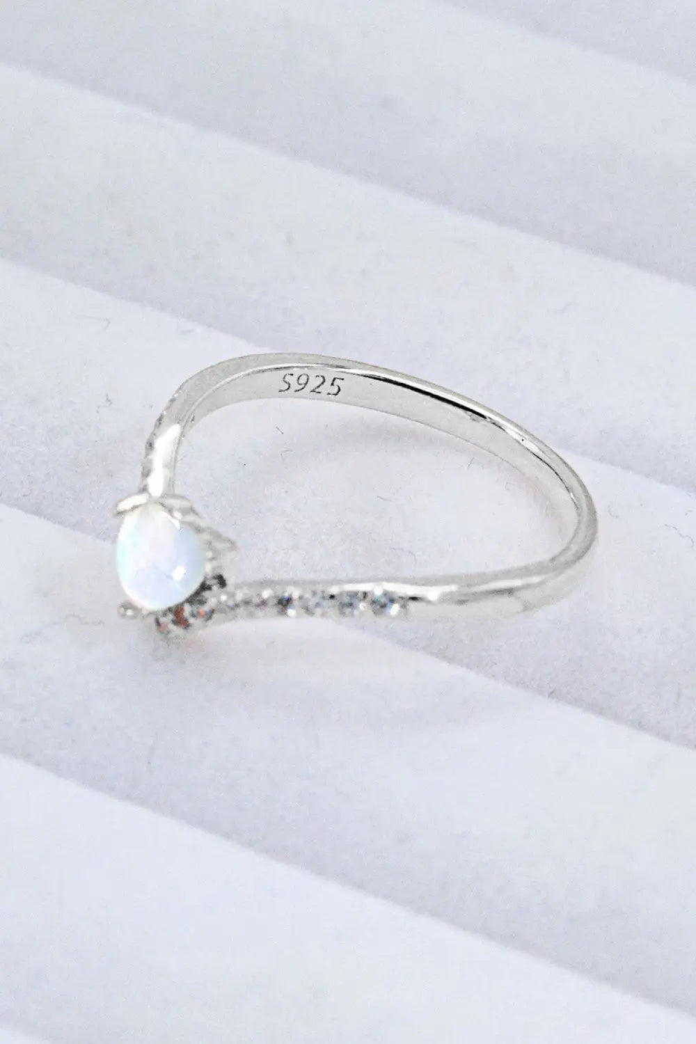 Lovcia Moonstone Heart-Shaped Ring-Rings-Moonstone-6-Moonstone