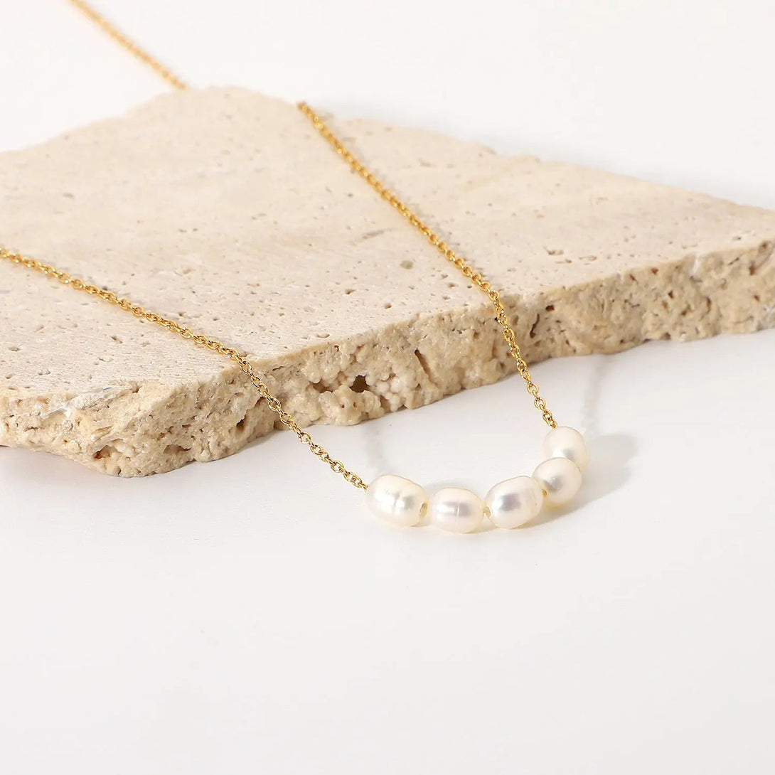 Lovcia Natural Freshwater Pearl Necklace Jewellery for Women - 18K Gold-plated Collarbone Necklace-Necklaces-JDN20381-JDN20381