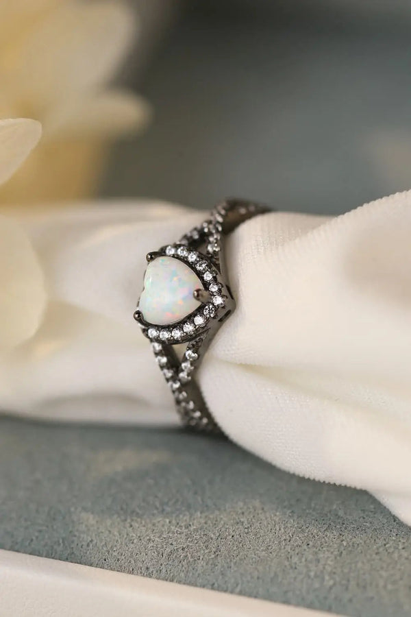 Lovcia Opal Heart Black Gold-Plated Ring-Rings-Black-5-Black