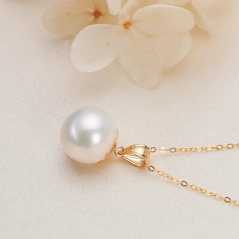 Lovcia Oval Buckle Pendant and White Pearl 18K Gold Plated Necklace for Women-Necklaces-White-White