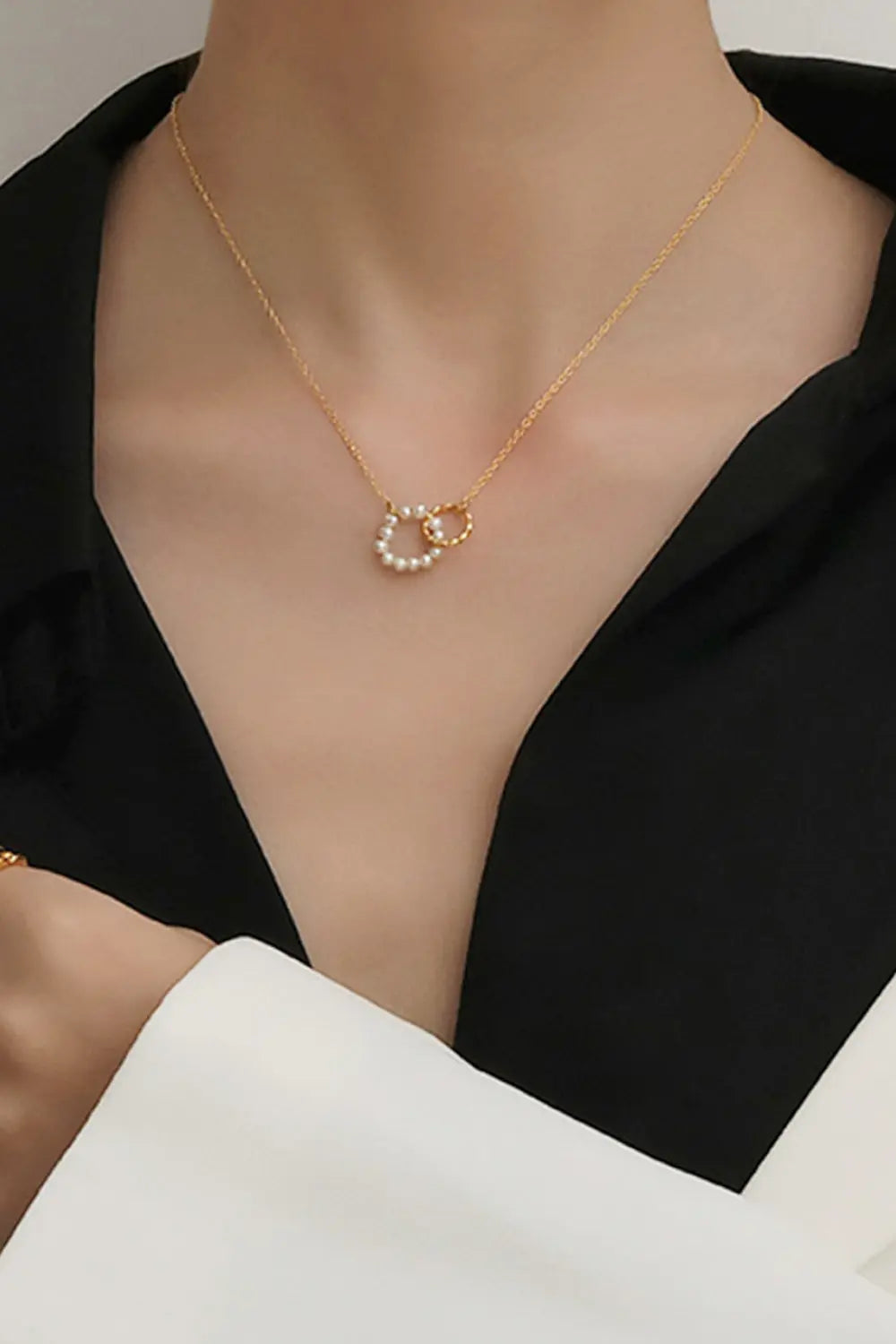 Lovcia Pearl Hoop Link Pendant Necklace-Necklaces-White/Gold-One Size-White/Gold