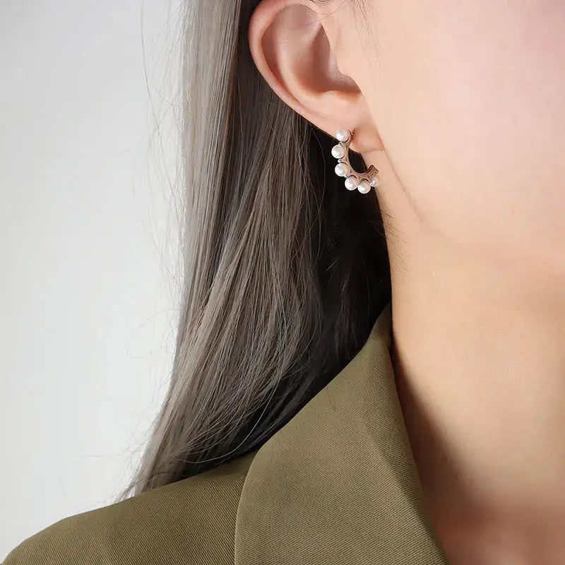 Lovcia Radiant Retro Pearl Statement Earring for All Seasons-Earrings-F127 Steel Earrings-F127 Steel Earrings