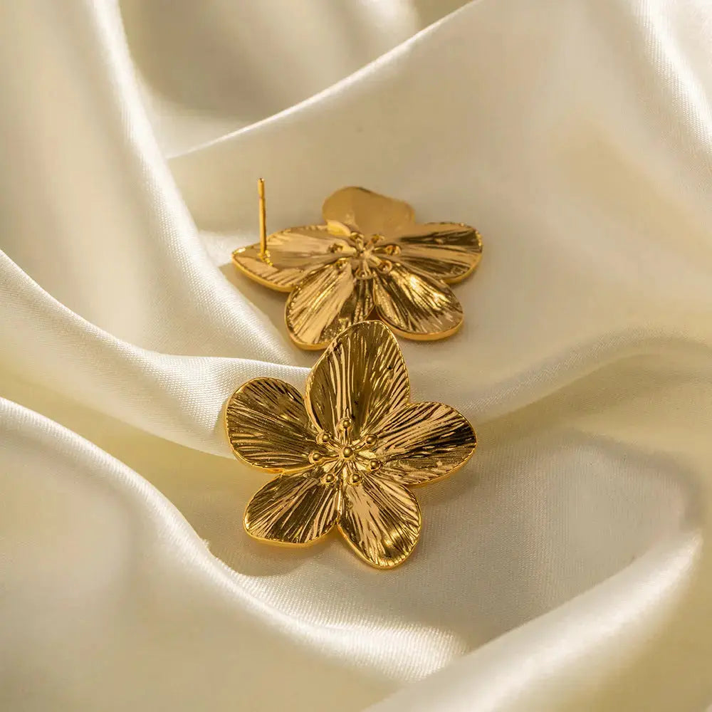 Lovcia Regal Bloom Gold Stud Earrings for Women - Exquisite French Vintage Fashion Jewellery-Earrings-JDE2302103-JDE2302103