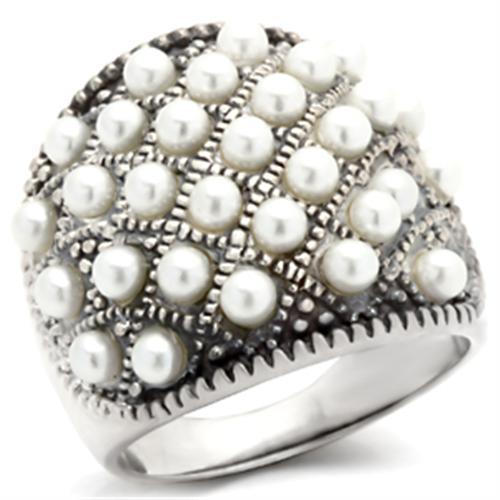 LOVCIA Vintage Style 925 Sterling Silver Ring Featuring White Synthetic Pearl - Buy stylish Rings for women - Shop latest Ring design - Trendy Rings - Unique fashion Rings - Find the perfect Ring