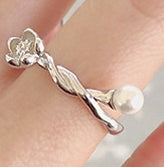 Lovcia Shell Pearl Flower Knot Adjustable Ring Gold Tone-Rings-Rhodium-Rhodium