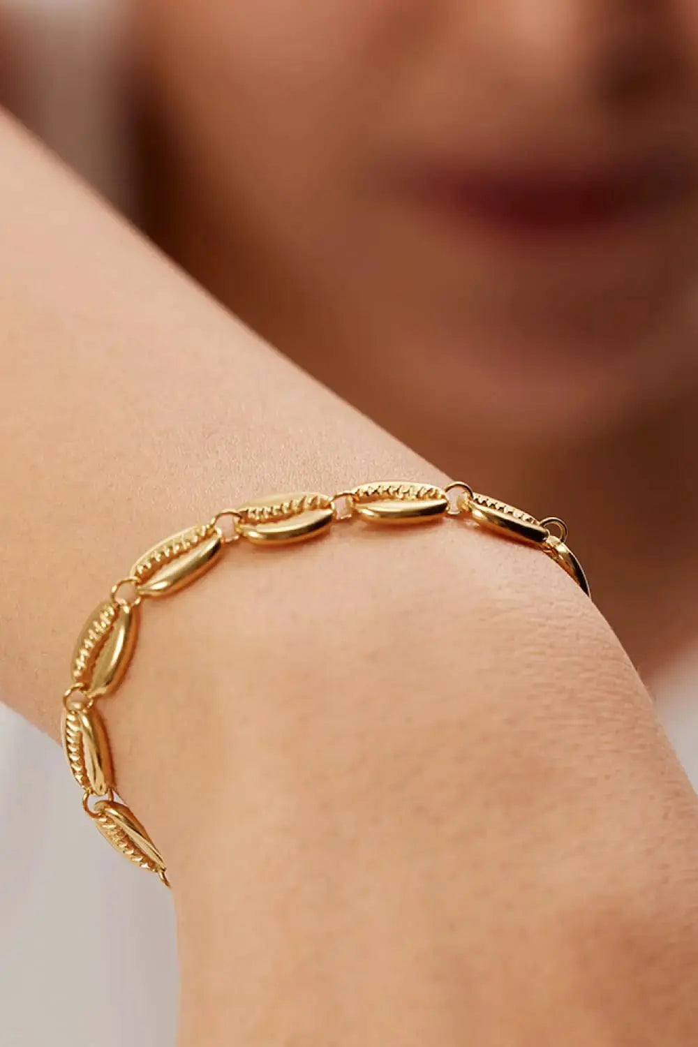 Lovcia Shell Stainless Steel Bracelet-Bracelets-Gold-One Size-Gold