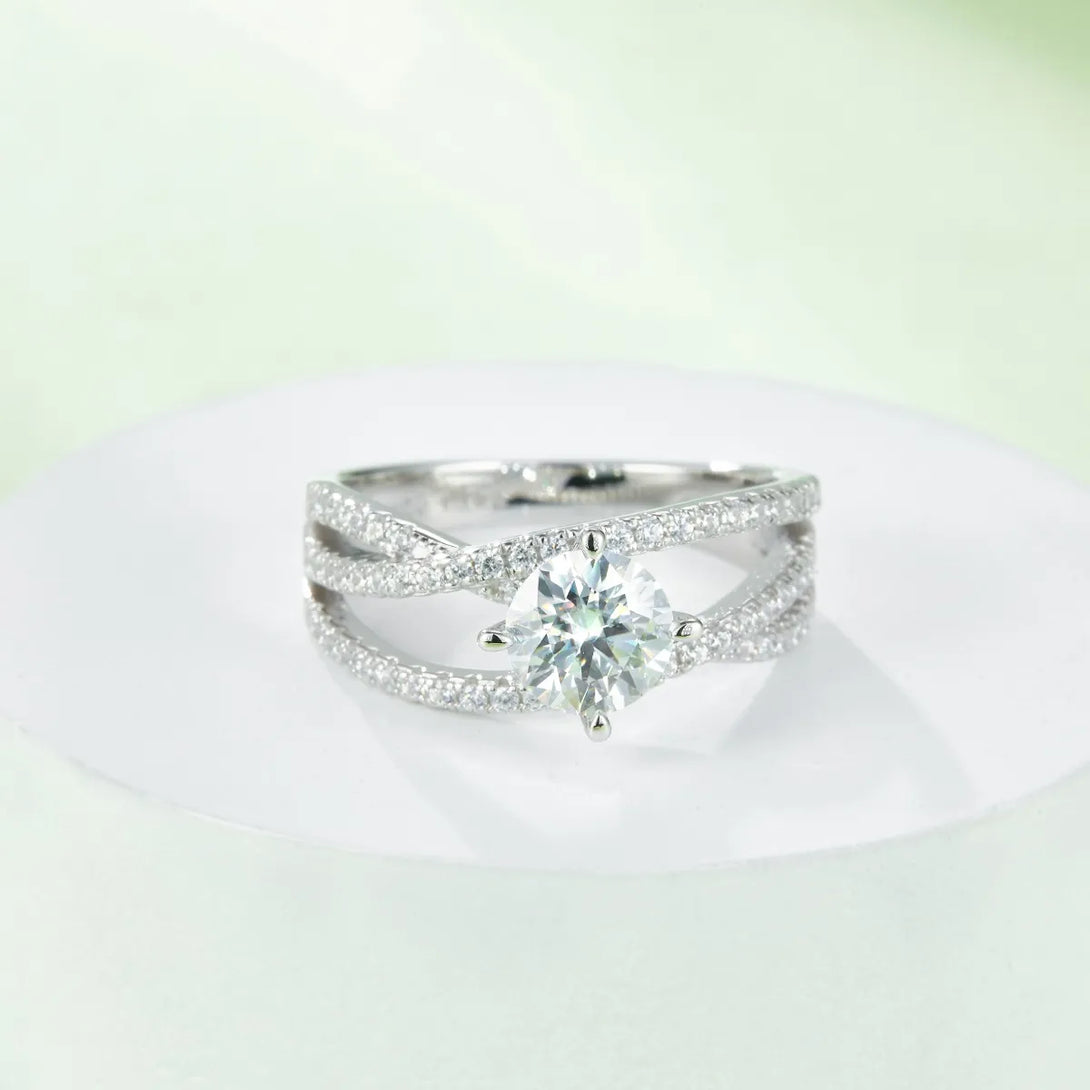 Lovcia Starlit Path 1 Carat Moissanite 925 Sterling Silver Ring for Women - Silver-5- - Buy latest trendy Rings for Women and Girls
