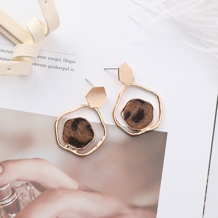 Lovcia Stylish Leopard Print Hexagon Drop Earrings with Suede and Metallic Accents-Earrings-Main drawing-Main drawing