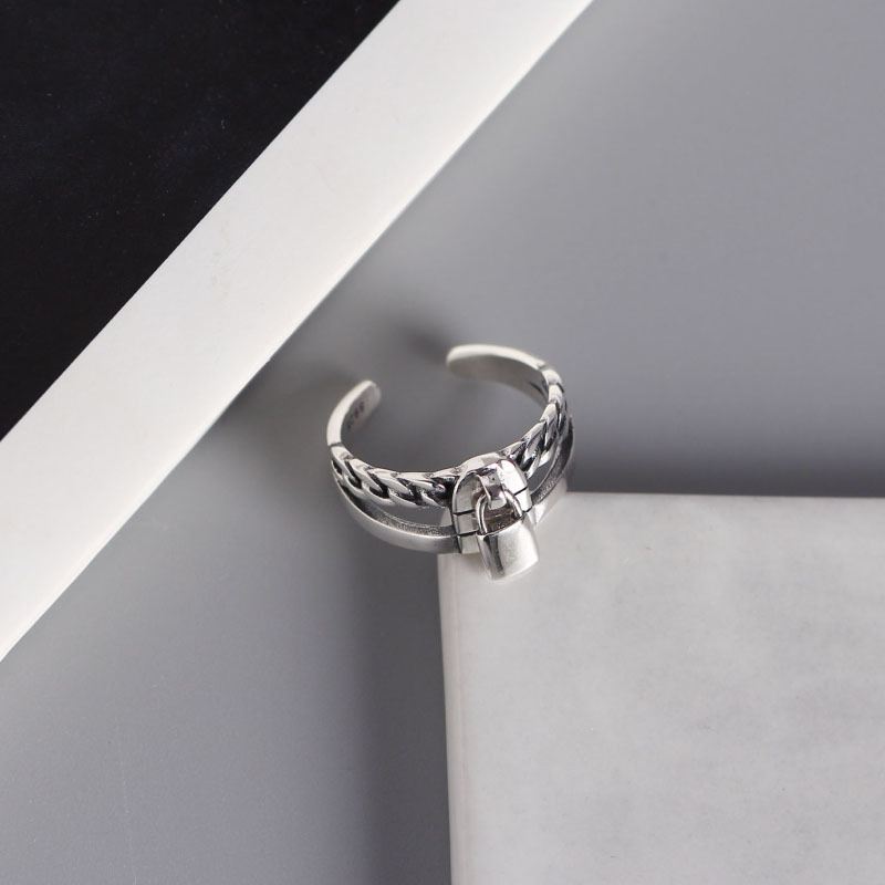 Lovcia Vintage Chain Lock Style Adjustable Ring in 925 Sterling Silver-Rings-