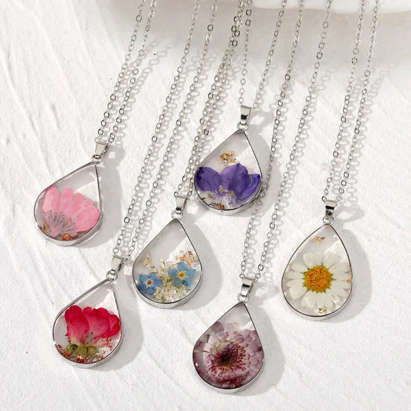 Lovcia Water Drop-Shaped Dried Colorful Flowers Modern Fashion Necklace for Women-Necklaces-Pink Chrysanthemum-Pink Chrysanthemum
