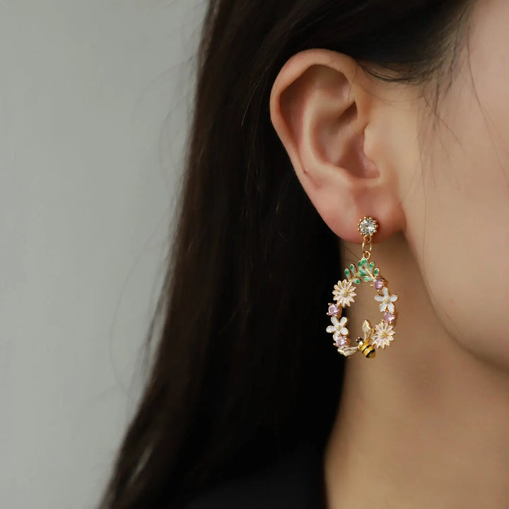 Wreath Shape Zircon Gold-Plated Earrings LOVCIA