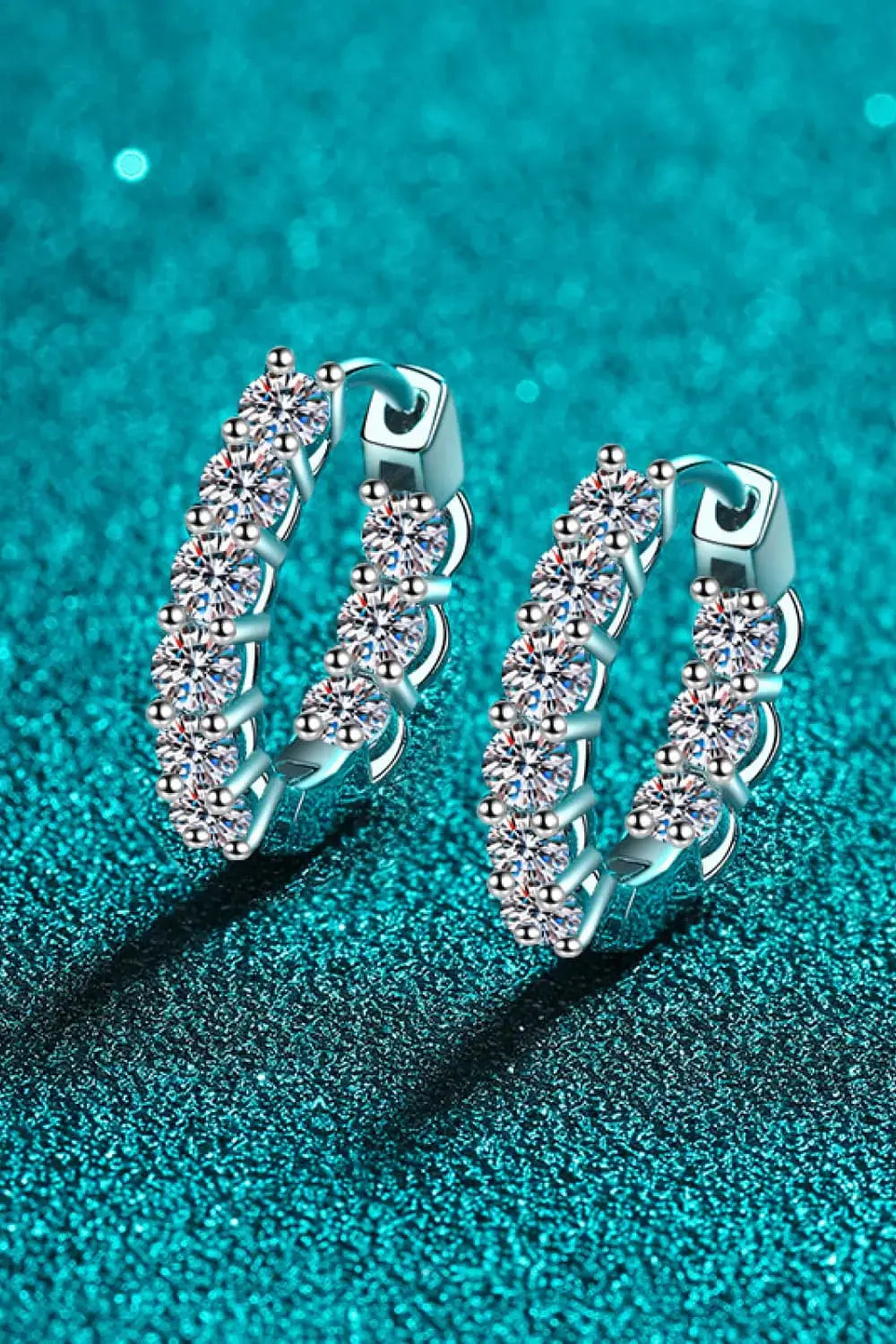 LOVCIA 1.8 Carat Moissanite Hoop Earrings