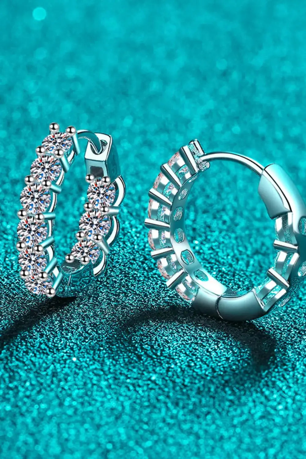 LOVCIA 1.8 Carat Moissanite Hoop Earrings