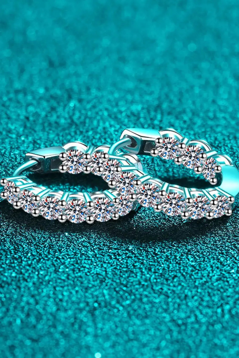 LOVCIA 1.8 Carat Moissanite Hoop Earrings