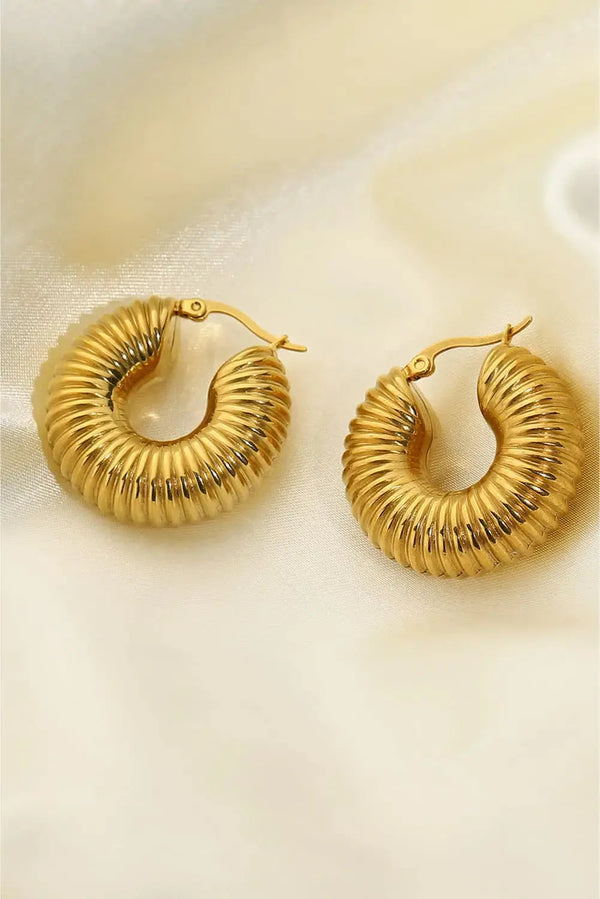 LOVCIA 18K Gold-Plated Copper Ribbed Hoop Earrings