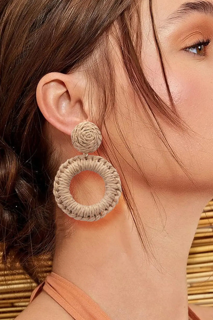 Round Shape Raffia Grass Dangle Earrings LOVCIA