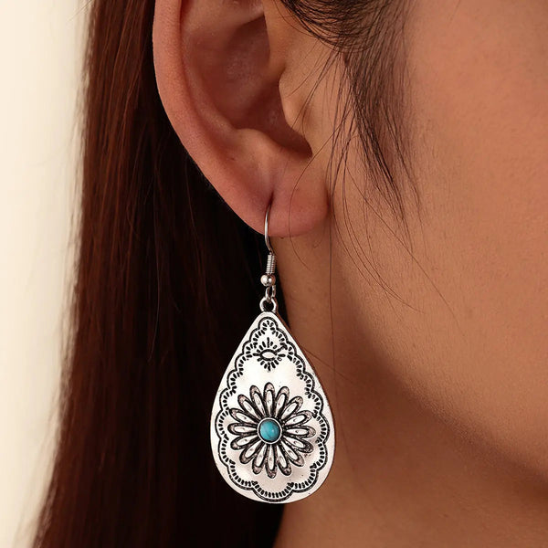 LOVCIA Vintage-Inspired Teardrop Women's Earrings with Sunflower Turquoise Carving in Silver