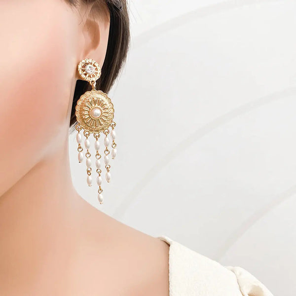 LOVCIA Elegant Women's Gold-Plated Pearl Tassel Earrings