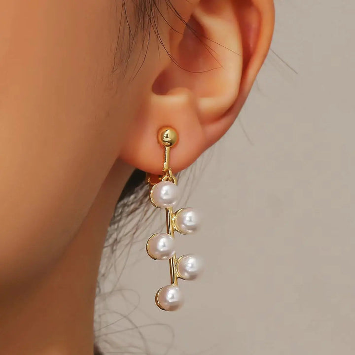 LOVCIA Elegant Women's Baroque Pearl Ear Clip Earrings