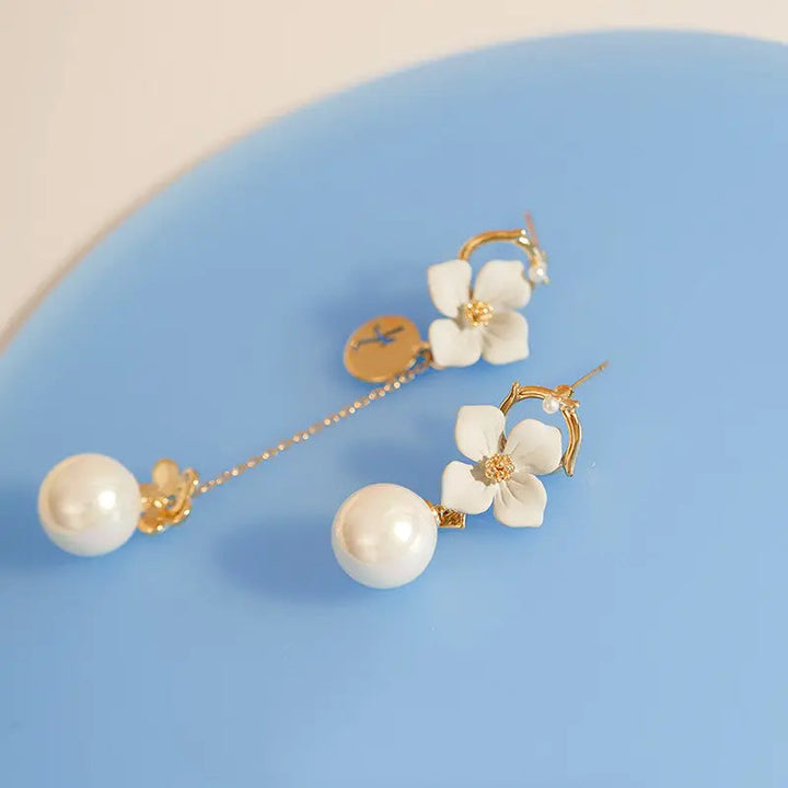 LOVCIA Elegant Asymmetrical Pearl Stud Earrings