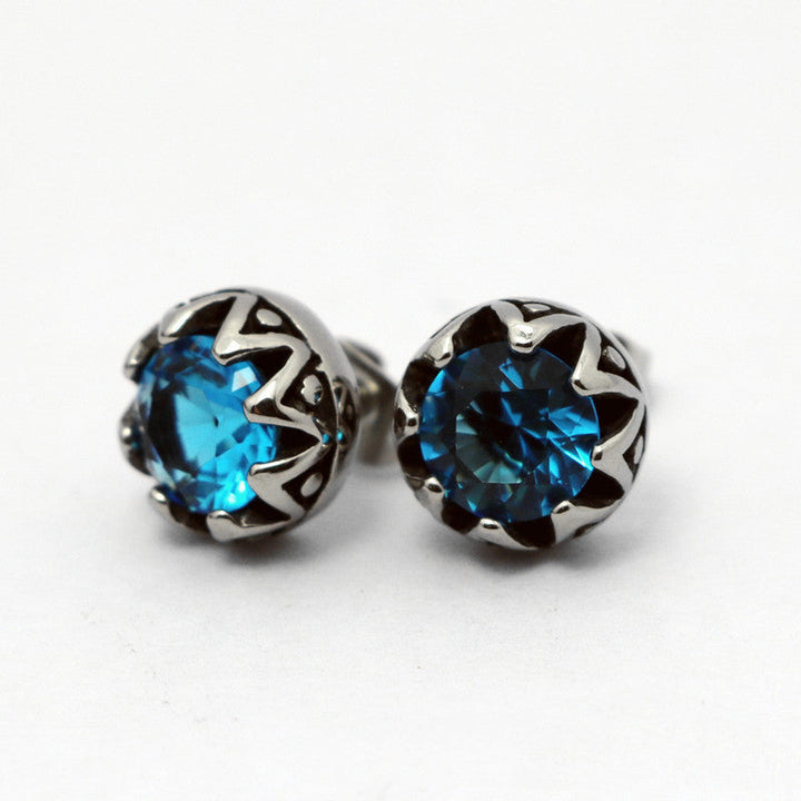 LOVCIA Retro Crown Style Titanium Steel Stud Earrings with Diamond Inlay