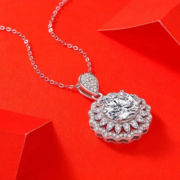 LOVCIA Elegant CZ Border Moissanite Flower 925 Sterling Silver Necklace