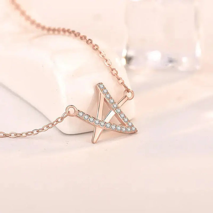 Sweet CZ Irregular Star New 925 Sterling Silver Necklace LOVCIA