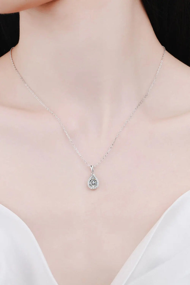 LOVCIA Moissanite Teardrop Pendant Necklace