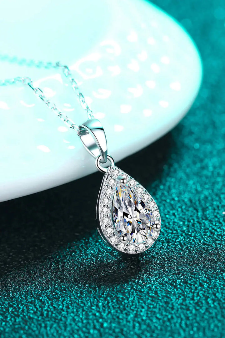 LOVCIA Moissanite Teardrop Pendant Necklace