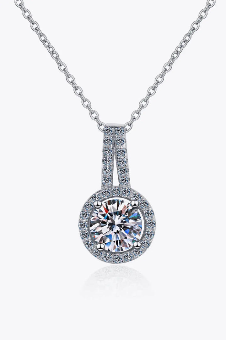 LOVCIA Build You Up Moissanite Round Pendant Chain Necklace