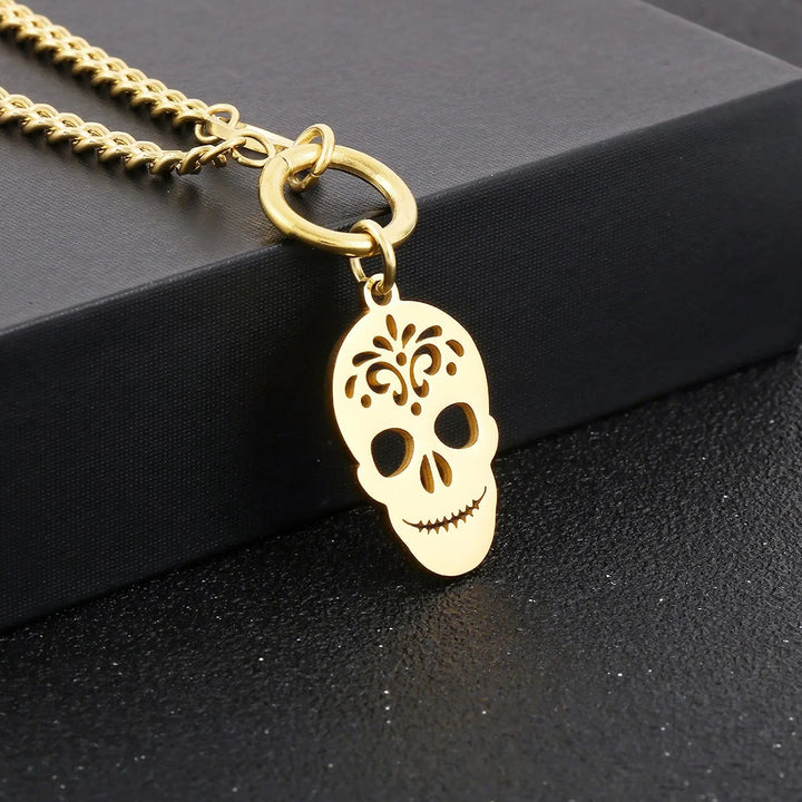 LOVCIA Skull Shape Double-Layered Pendant Necklace