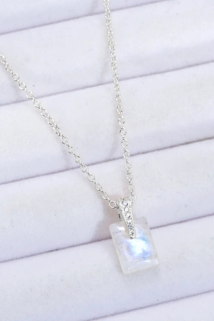 LOVCIA 925 Sterling Silver Natural Moonstone Pendant Necklace