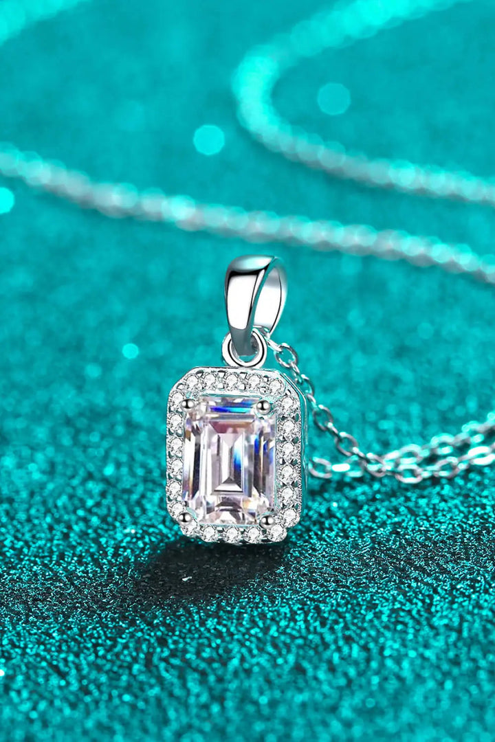 LOVCIA Square Moissanite Pendant Chain Necklace