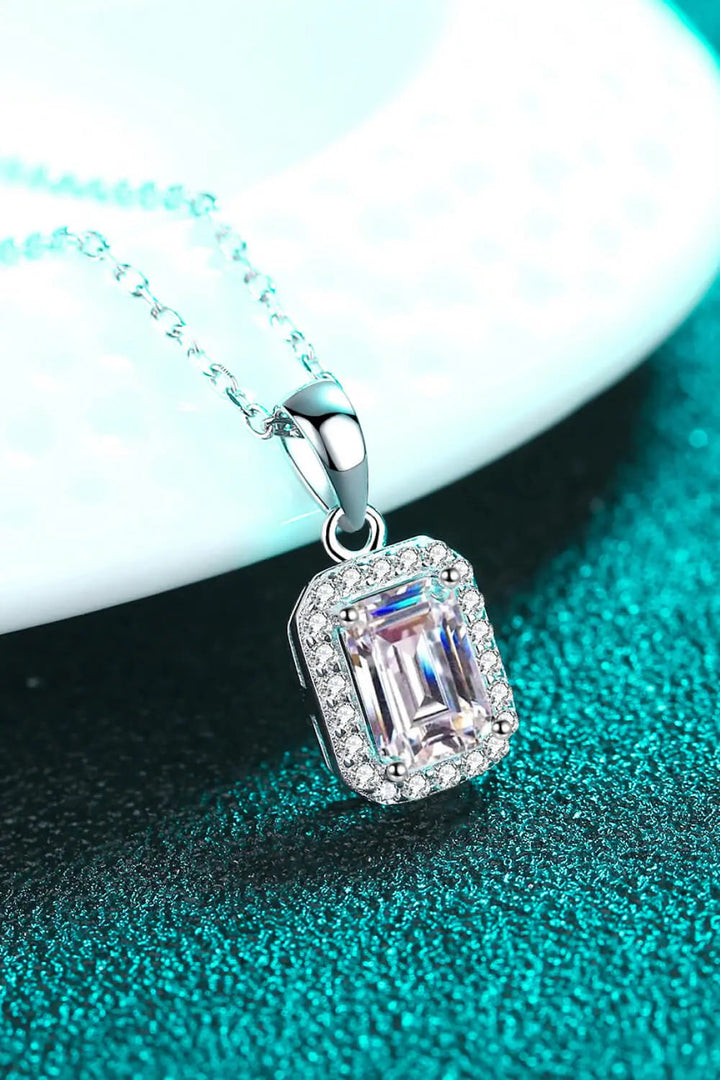 LOVCIA Square Moissanite Pendant Chain Necklace