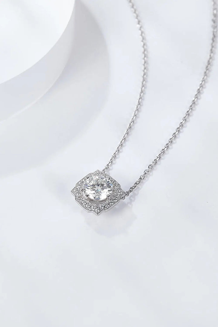 1 Carat Moissanite Flower Shape Pendant Chain Necklace LOVCIA