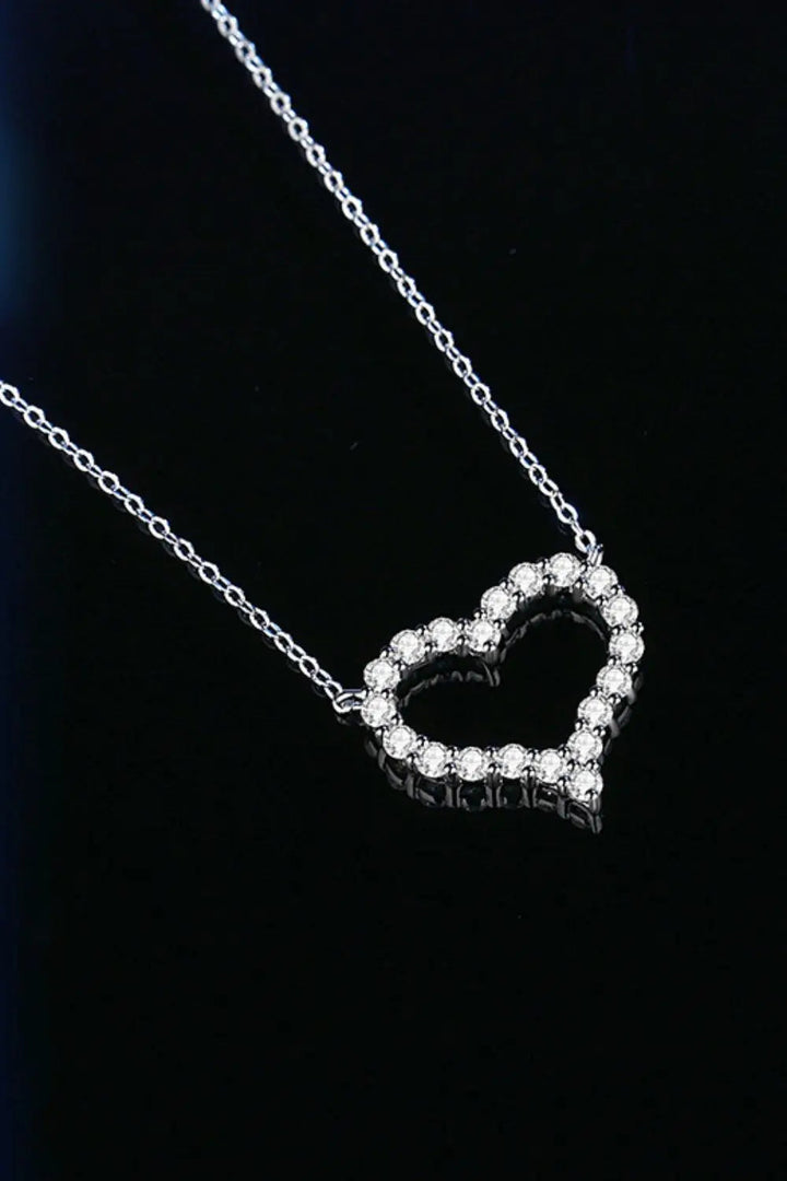 LOVCIA 1 Carat Moissanite Heart Pendant Chain-Link Necklace