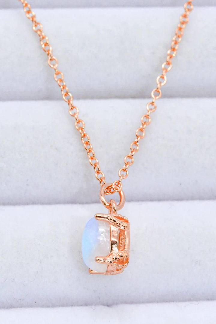 LOVCIA Natural 4-Prong Pendant Moonstone Necklace