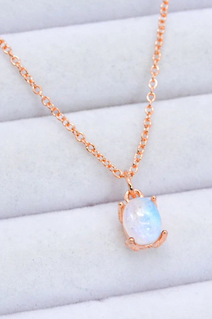 LOVCIA Natural 4-Prong Pendant Moonstone Necklace