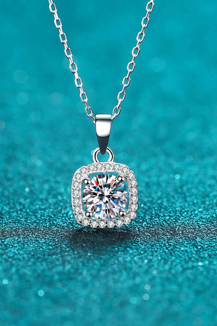 LOVCIA Moissanite Square Pendant Chain Necklace