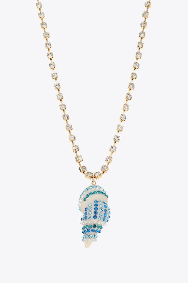 LOVCIA Conch Pendant Rhinestone Necklace