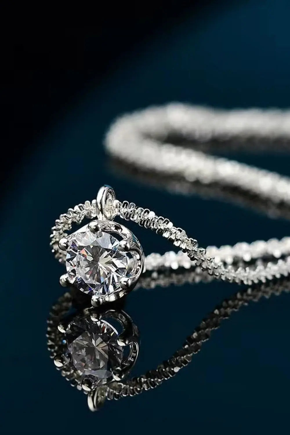 LOVCIA 1 Carat Moissanite 925 Sterling Silver Necklace - Premium