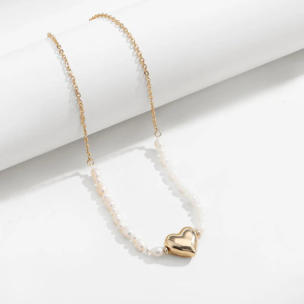 LOVCIA Gold-plated Pearl Chain Heart Pendant Necklace