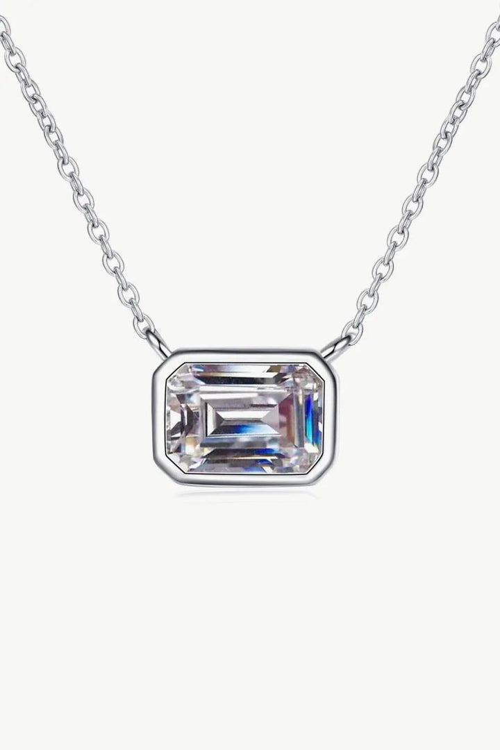 LOVCIA Beautiful Words 1 Carat Moissanite Pendant Necklace