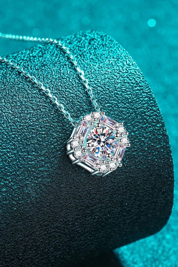 LOVCIA Geometric Moissanite Pendant Chain Necklace