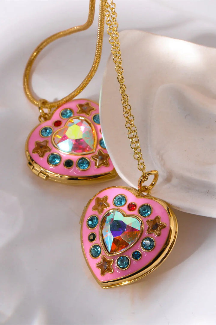 LOVCIA Rhinestone Decor Heart Box Pendant Necklace