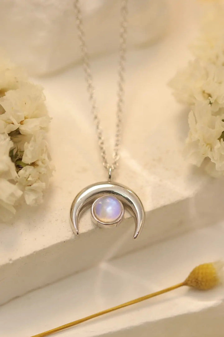 LOVCIA High Quality Natural Moonstone Moon Pendant 925 Sterling Silver Necklace